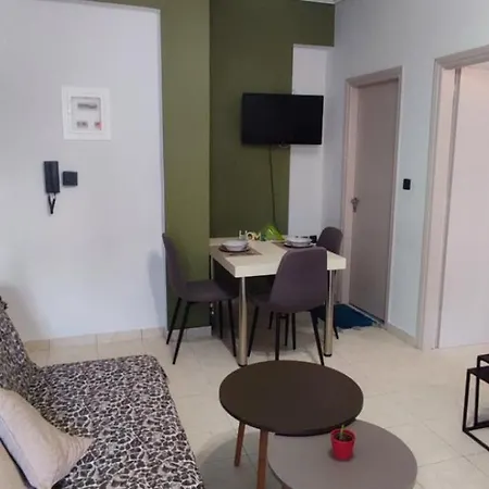 J & M Apartment Kalamata Exterior photo