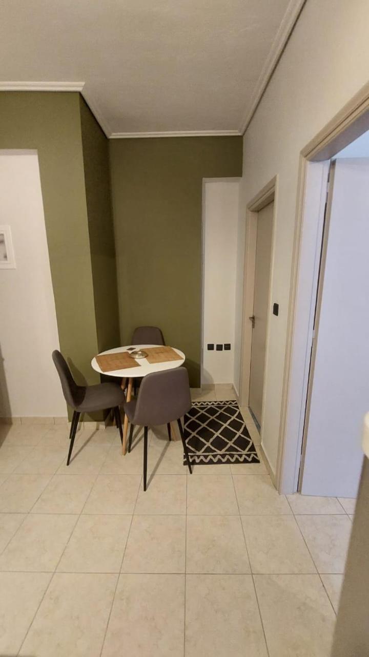 J & M Apartment