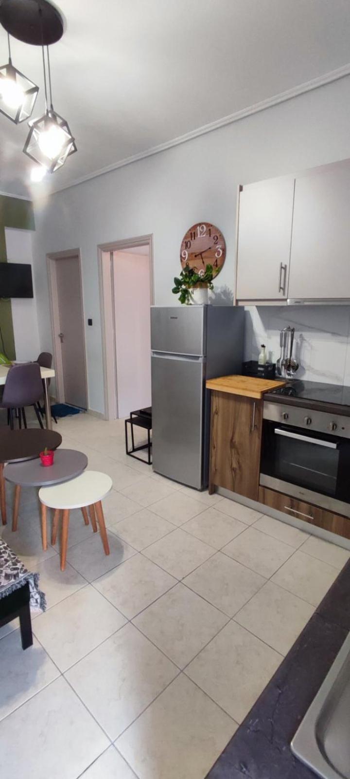 J & M Apartment
