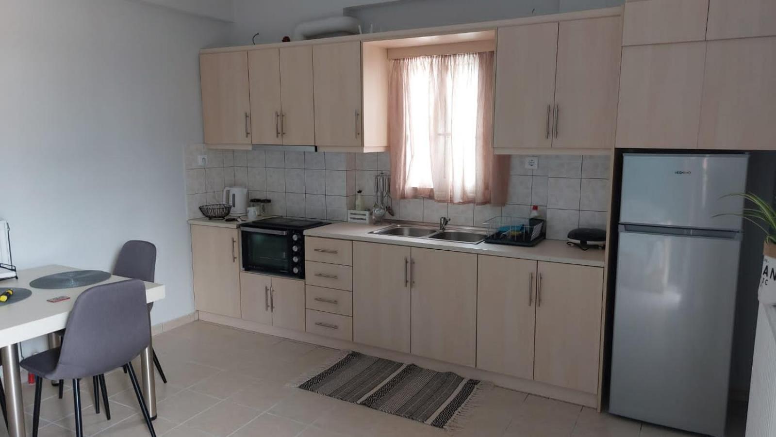 Apartment J & M *